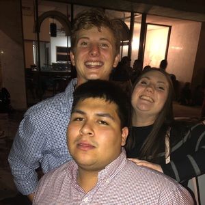 Meet your Posher, Holt